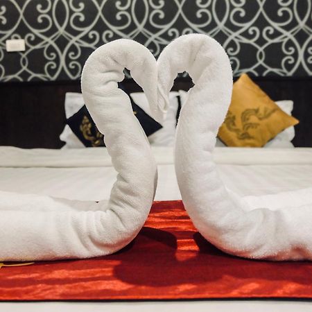 Adamaz House Hotell Bangkok Eksteriør bilde